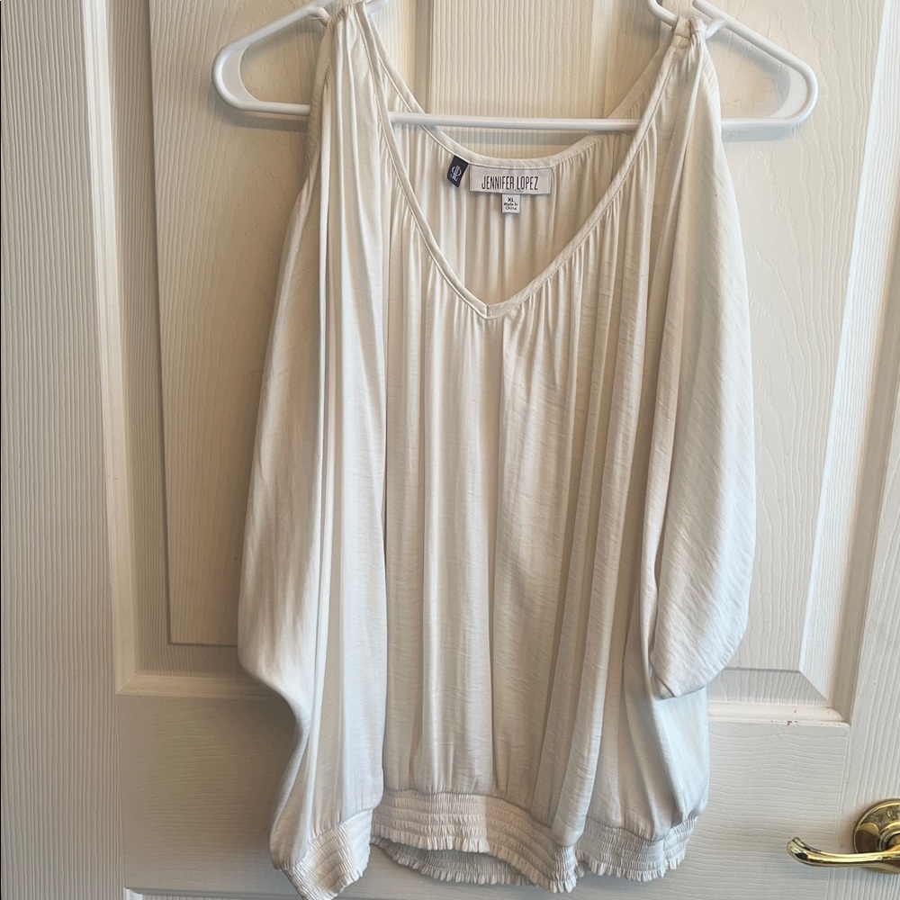 Jennifer Lopez Women's Elegant White Blouse